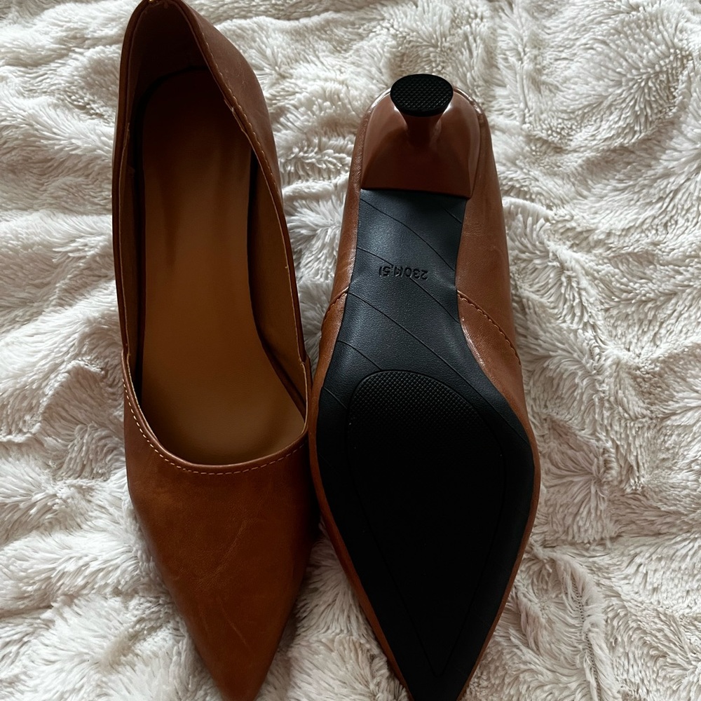 Brown Plant Leather Women's Heels Sz 6 - Picture 3 of 4